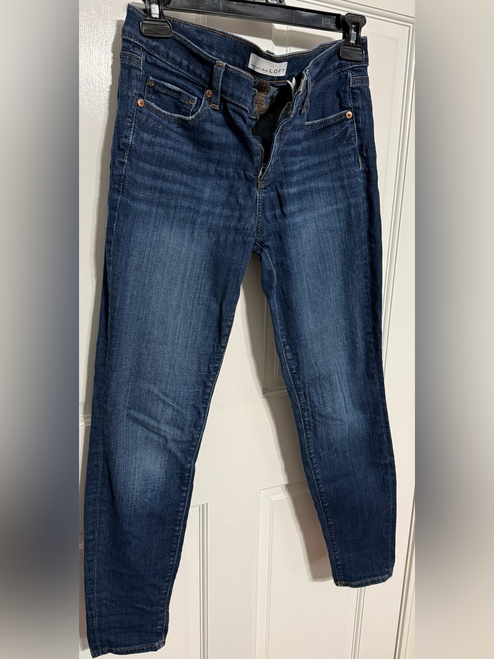 LOFT Women's Dark Blue Skinny Jeans